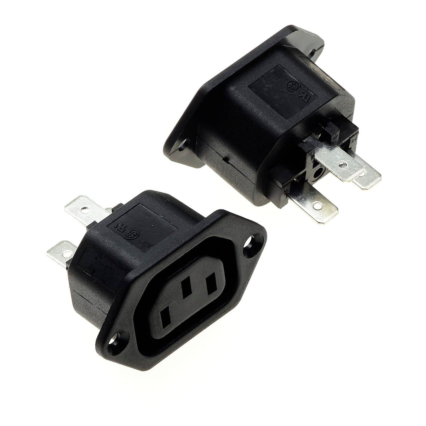 PRESA IEC FEMMINA DRITTA MONTAGGIO A PANNELLO 15A  250V